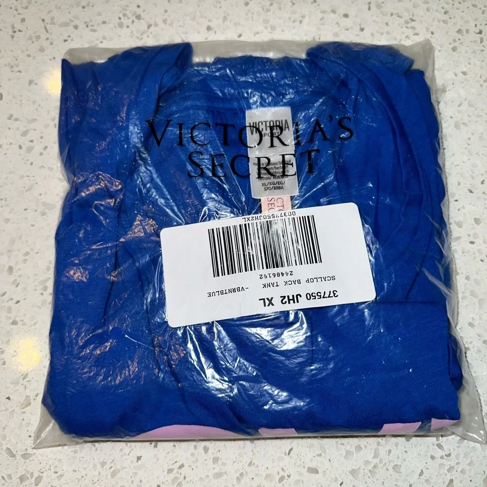 VS VICTORIAS SECRET SPORT LOVE KEYHOLE TANK TOP BLUE WITH PINK METALLIC XL